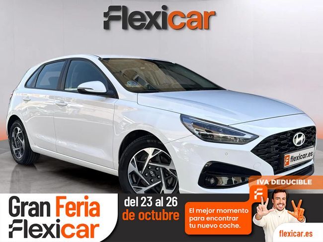 HYUNDAI i30 (1.0 TGDI 48V Klass) en Málaga
