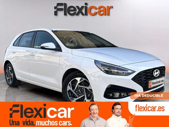 HYUNDAI i30 (1.0 TGDI 48V Klass) en Málaga