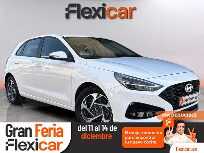 HYUNDAI i30 (1.0 TGDI 48V Klass) en Málaga