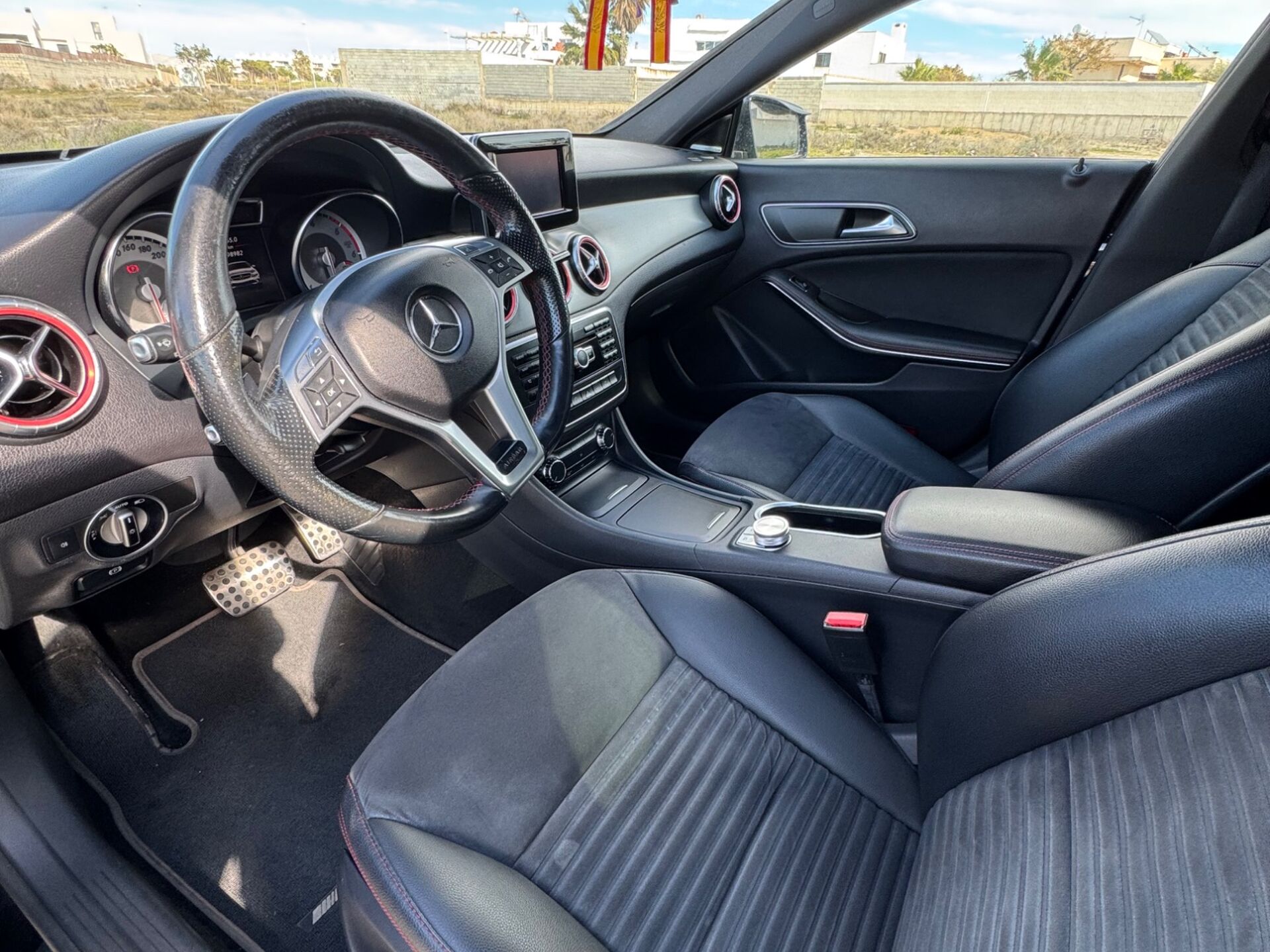 Imagen 2 de MERCEDES Clase CLA