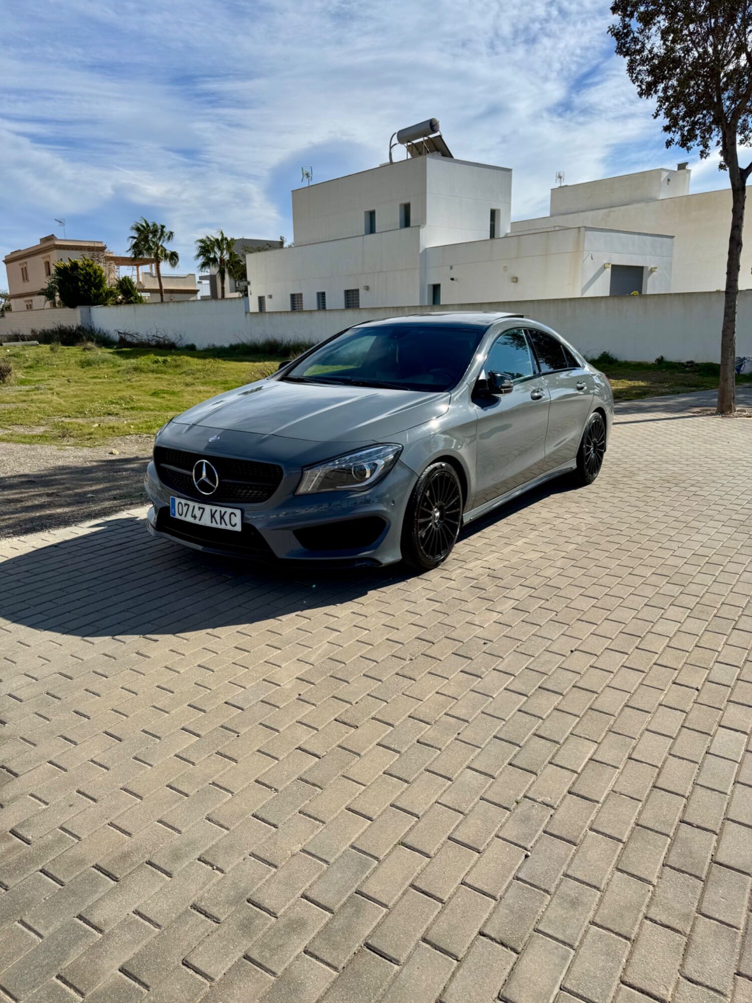 Foto del MERCEDES Clase CLA CLA 220CDI AMG Line 7G-DCT
