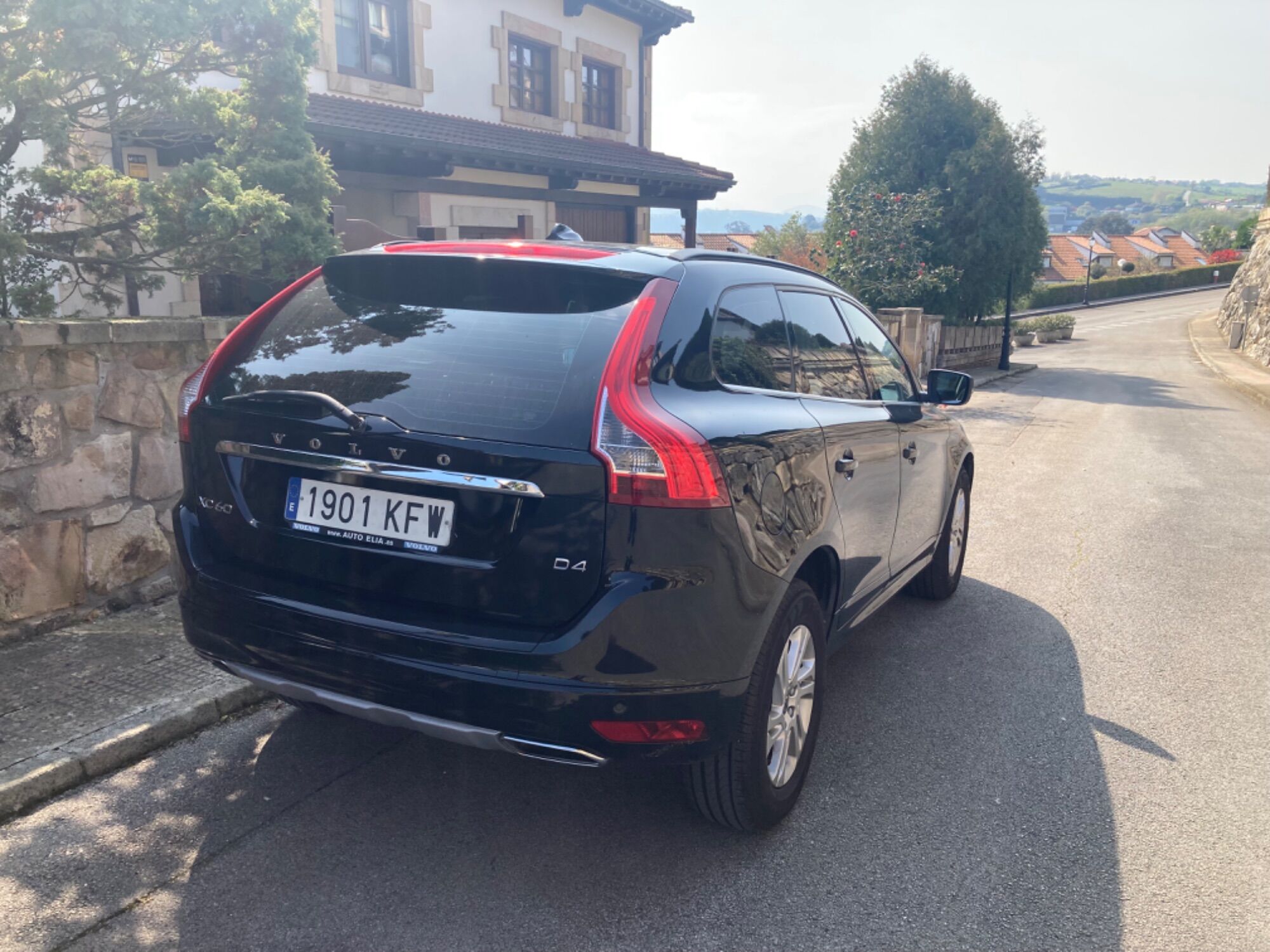 Foto del VOLVO XC60 D4 Momentum Aut. 190
