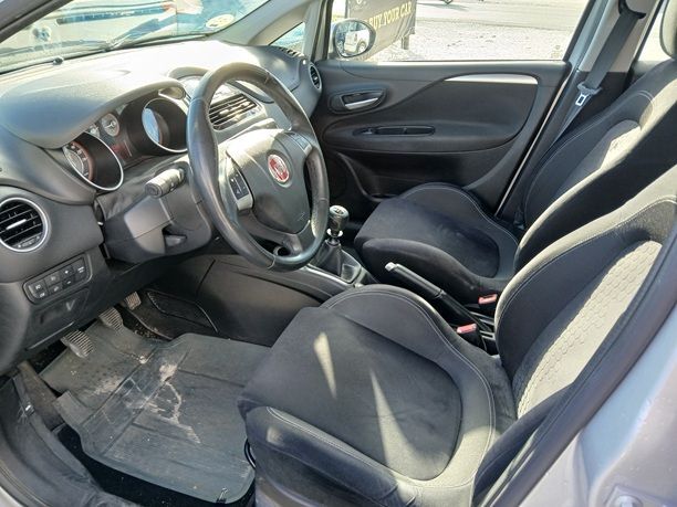 Foto del FIAT Punto 1.4 S&S Easy