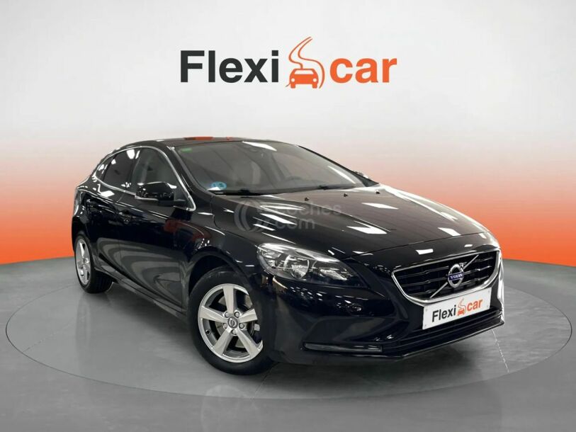 Foto del VOLVO V40 D3 R-Design Momentum Aut. 150