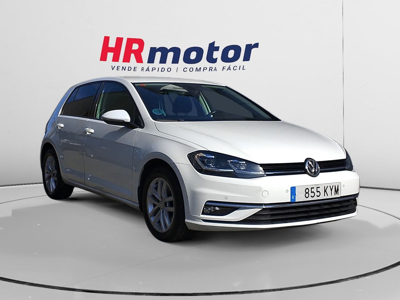 VOLKSWAGEN Golf (Advance) en Madrid