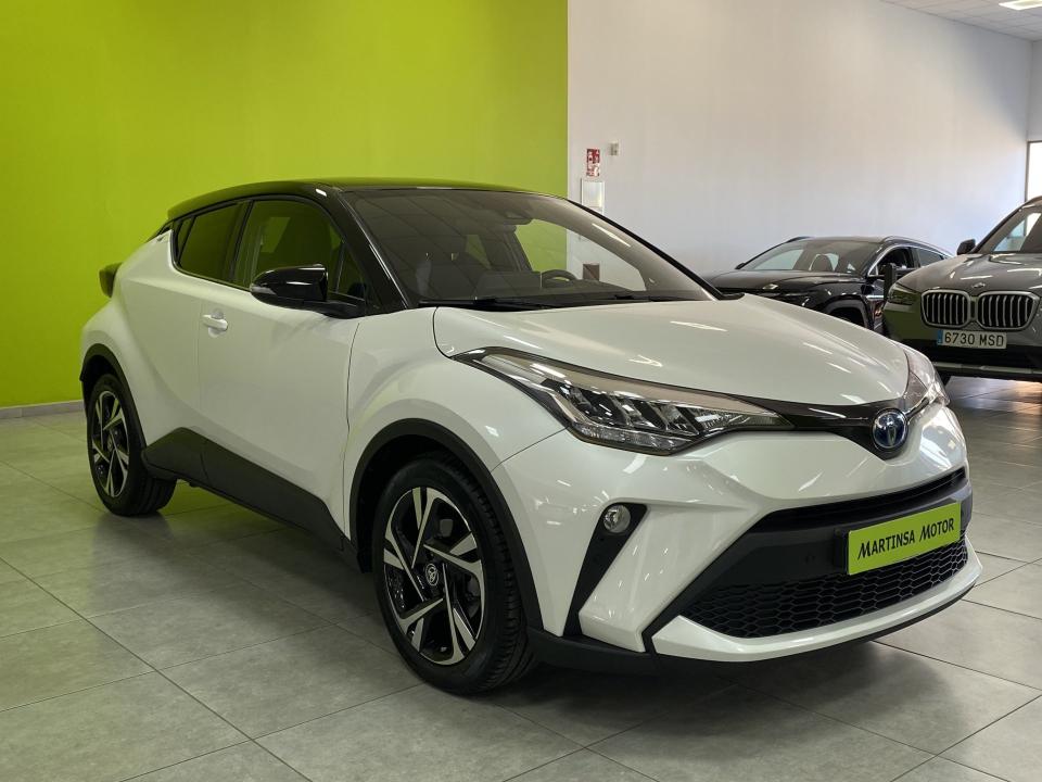 Foto del TOYOTA C-HR 125H Advance