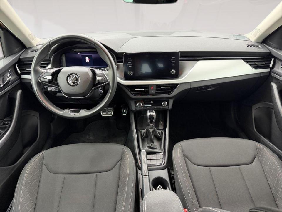 Foto del SKODA Kamiq 1.5 TSI Ambition DSG