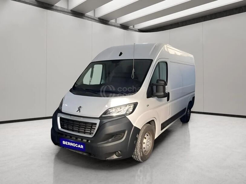 Foto del PEUGEOT Boxer e- Furgón 435 L2H2 90kW 37kWh