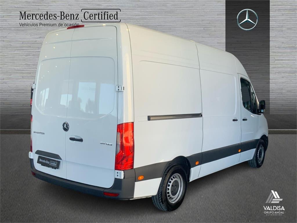 Foto del MERCEDES Sprinter Furgón 311CDI Medio T.E. tD