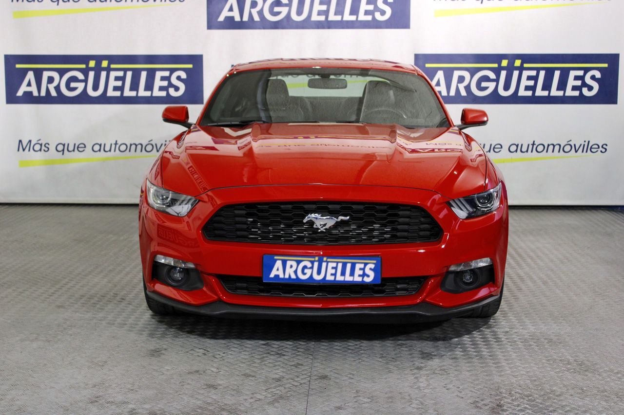 FORD Mustang (2.3 Ecoboost Convertible 317cv) en Madrid
