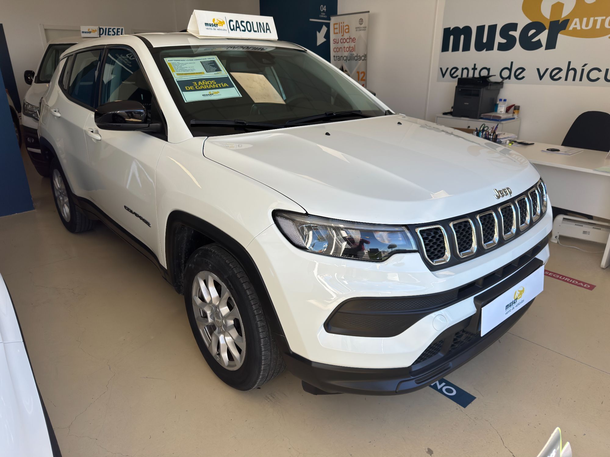 Foto del JEEP Compass 1.3 Gse T4 Longitude 4x2 130