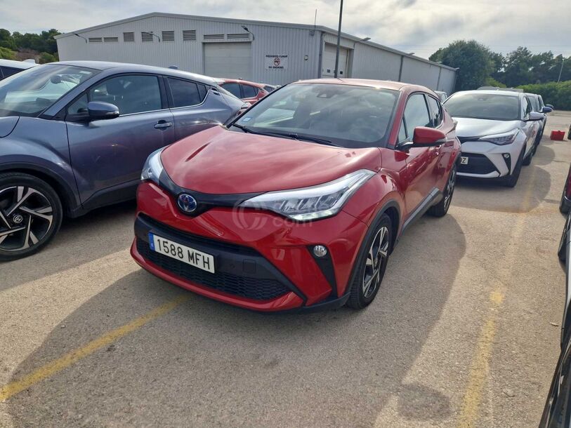 Foto del TOYOTA C-HR 125H Advance