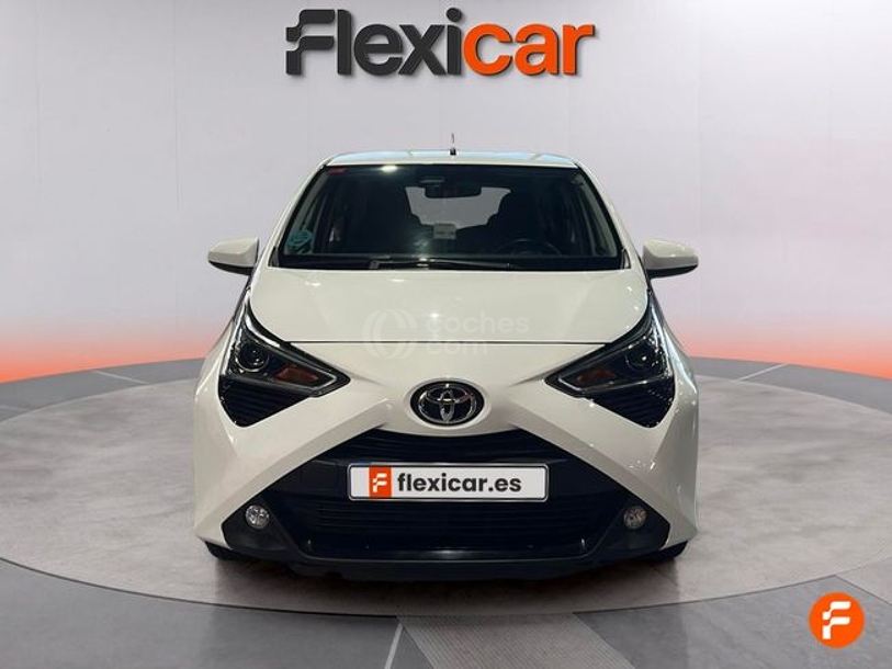Foto del TOYOTA Aygo 70 x-play