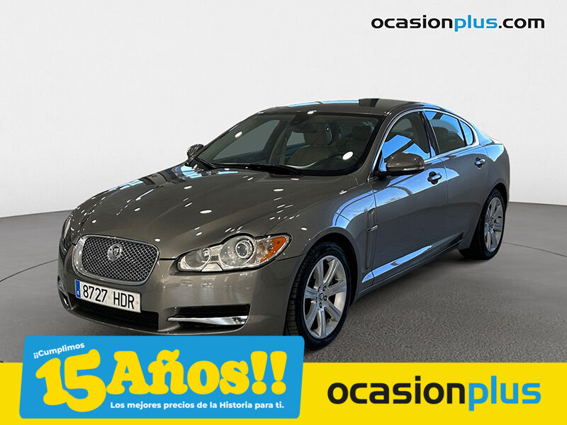 JAGUAR XF (3.0 V6 Luxury 177 kW (240 CV)) en Madrid