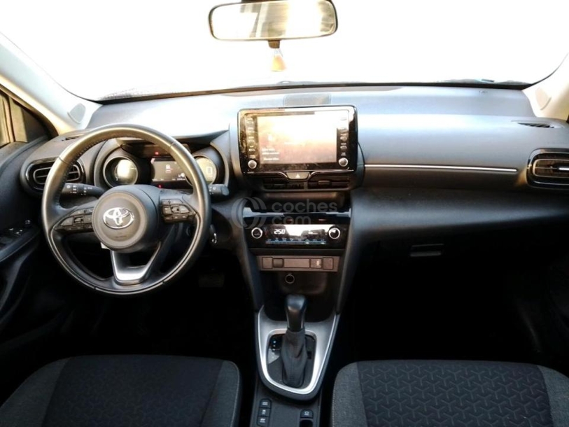 Foto del TOYOTA Yaris Cross 120H Business Plus