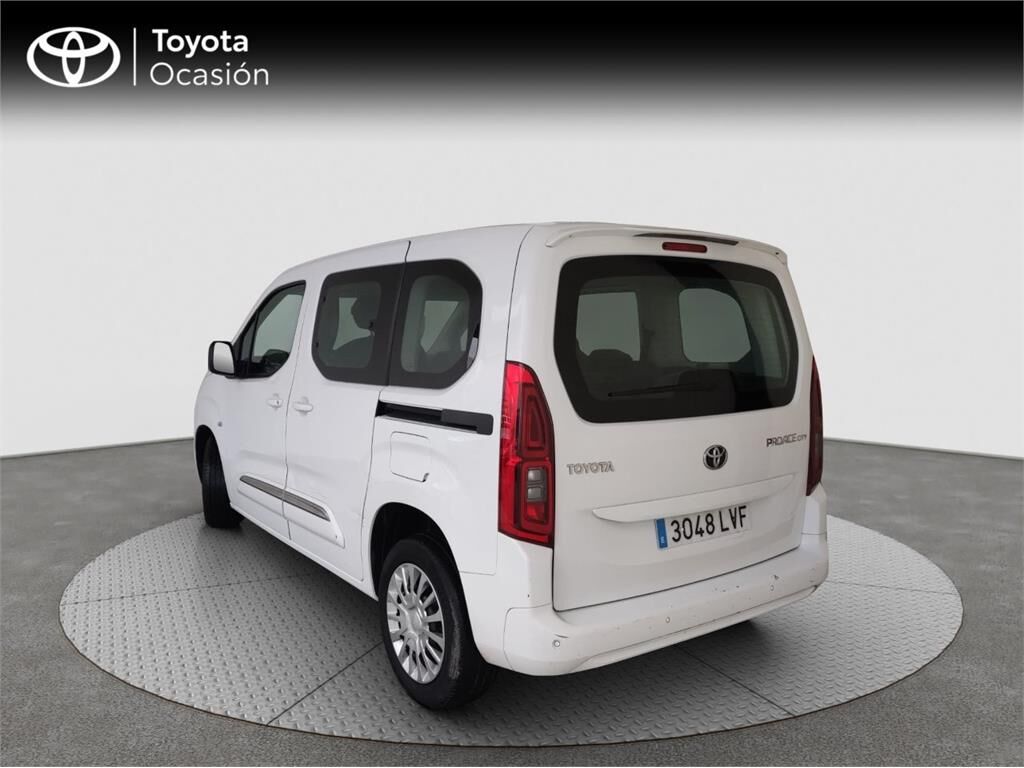 Foto del TOYOTA Proace City Verso Family L1 1.5D 5pl. Active