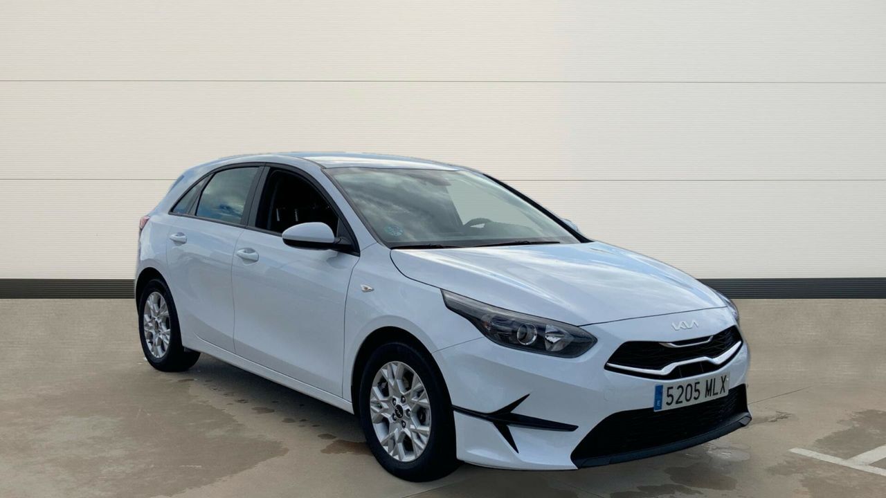 KIA Ceed (1.6 MHEV 100KW CONCEPT 136 5P) en Madrid