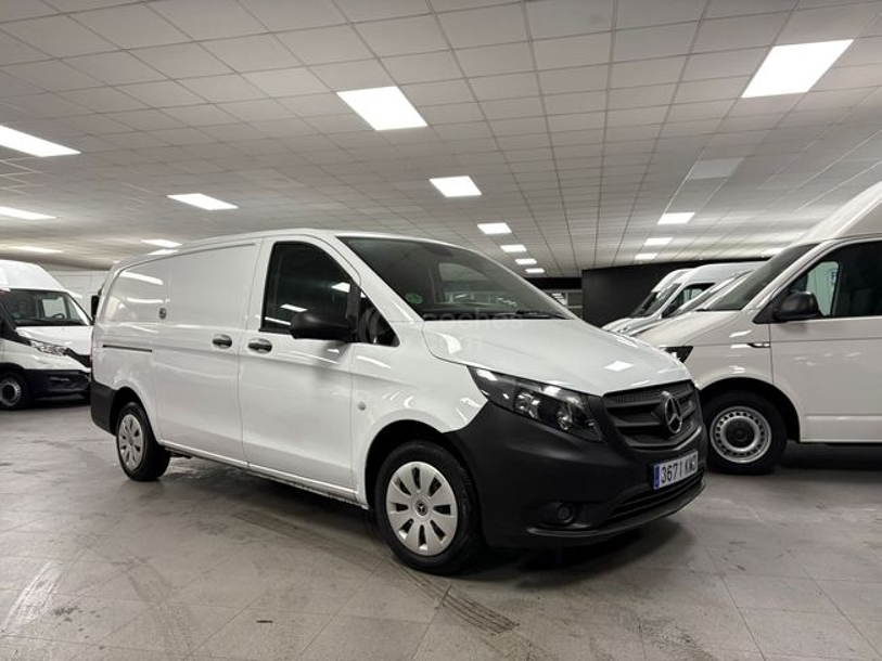 Foto del MERCEDES Vito Furgón 111CDI Larga