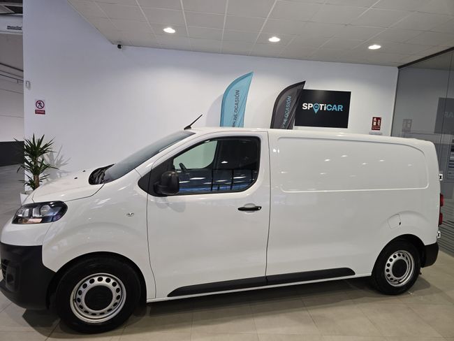 Foto del CITROEN Jumpy Combi 1.5 BlueHDI Talla M Confort 120 S&S