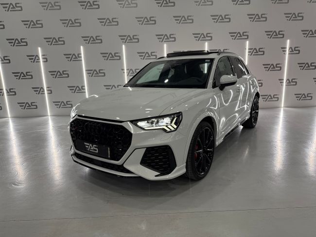 AUDI Q3 (RS 2.5 TFSI quattro) en Girona
