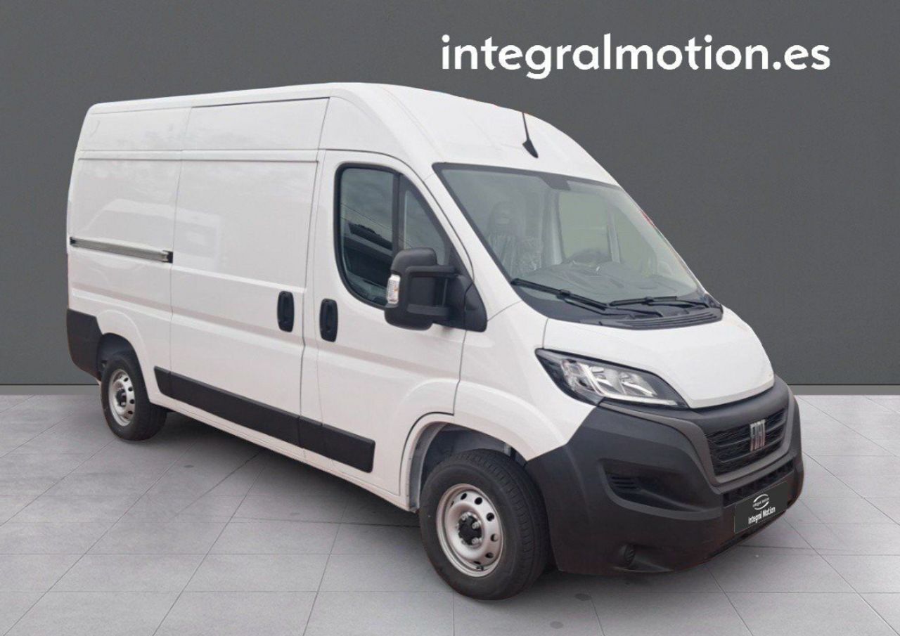 Foto del FIAT Ducato Fg. 35 2.2BlueHDi L2 H2 140CV