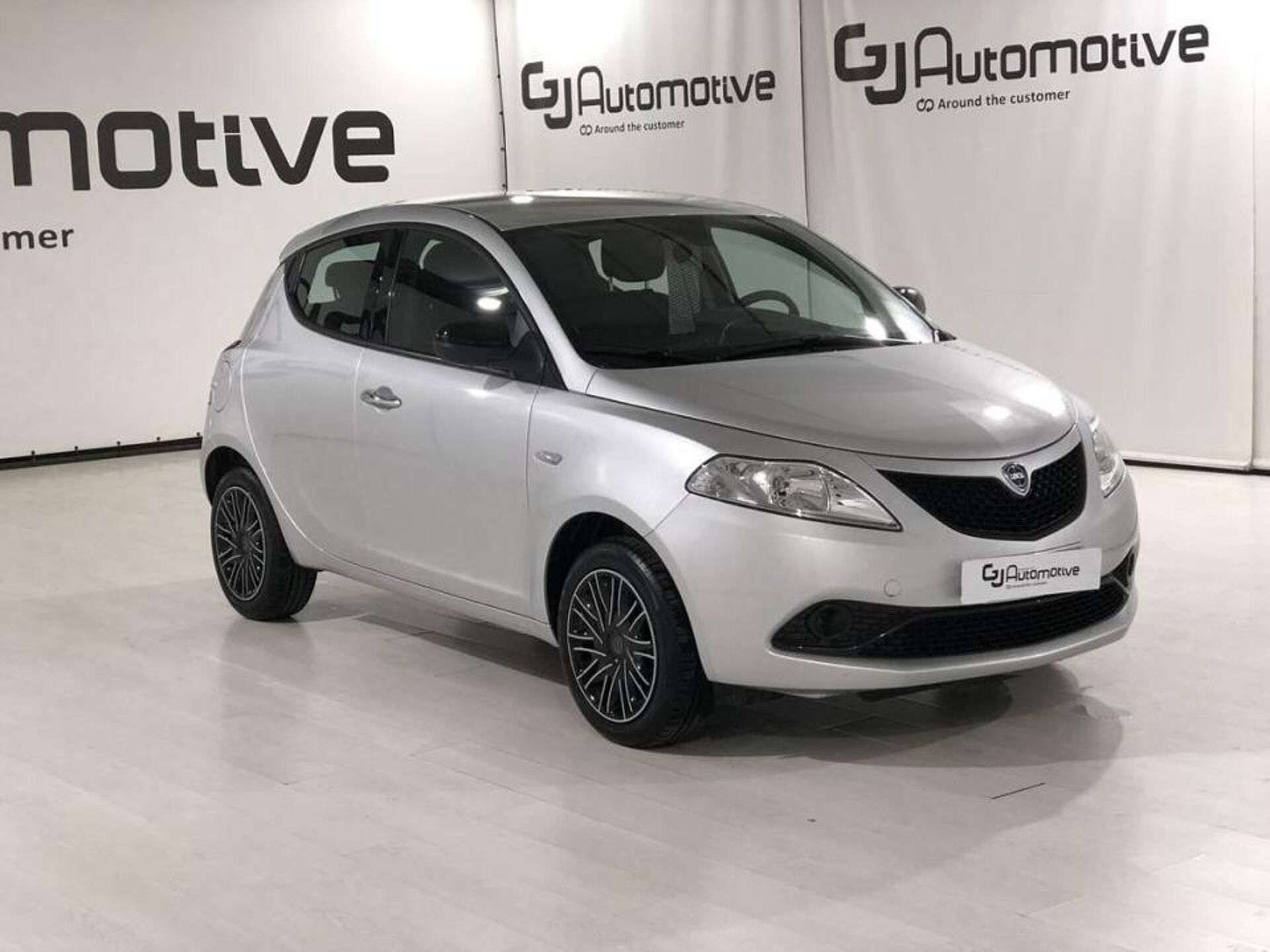 Imagen 3 de LANCIA Ypsilon