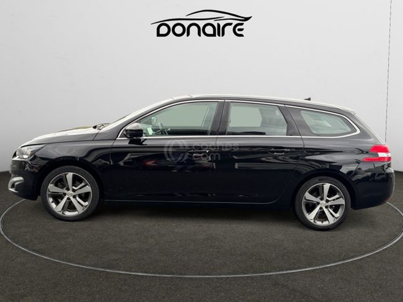 Foto del PEUGEOT 308 SW 1.2 PureTech S&S GT Line 130