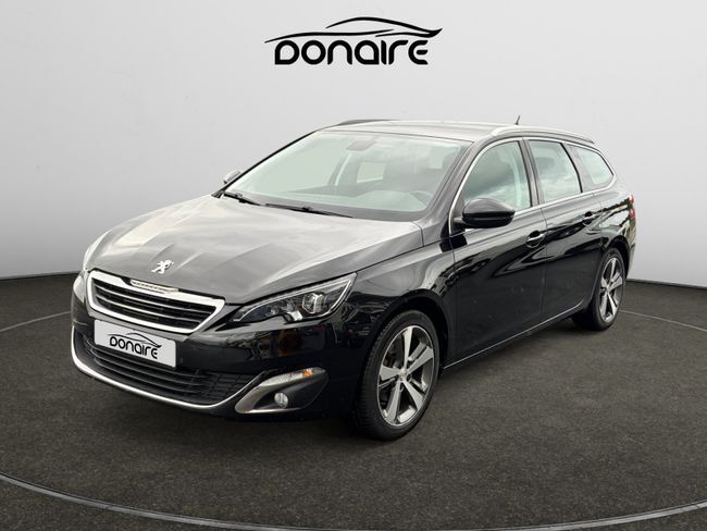 PEUGEOT 308 (SW GT Line 1.2 PureTech 130 S&S) en Coruña, A