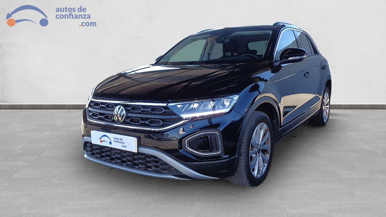 VOLKSWAGEN T-Roc (LIFE 1.0 TSI) en Córdoba