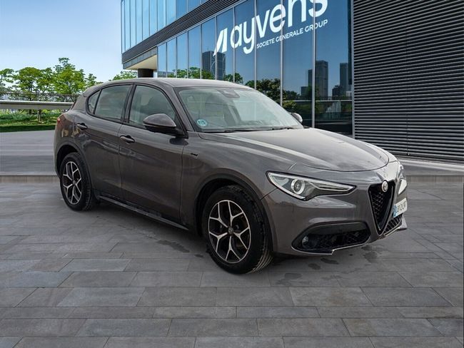 Foto del ALFA ROMEO Stelvio 2.2 Sprint RWD 190 Aut.