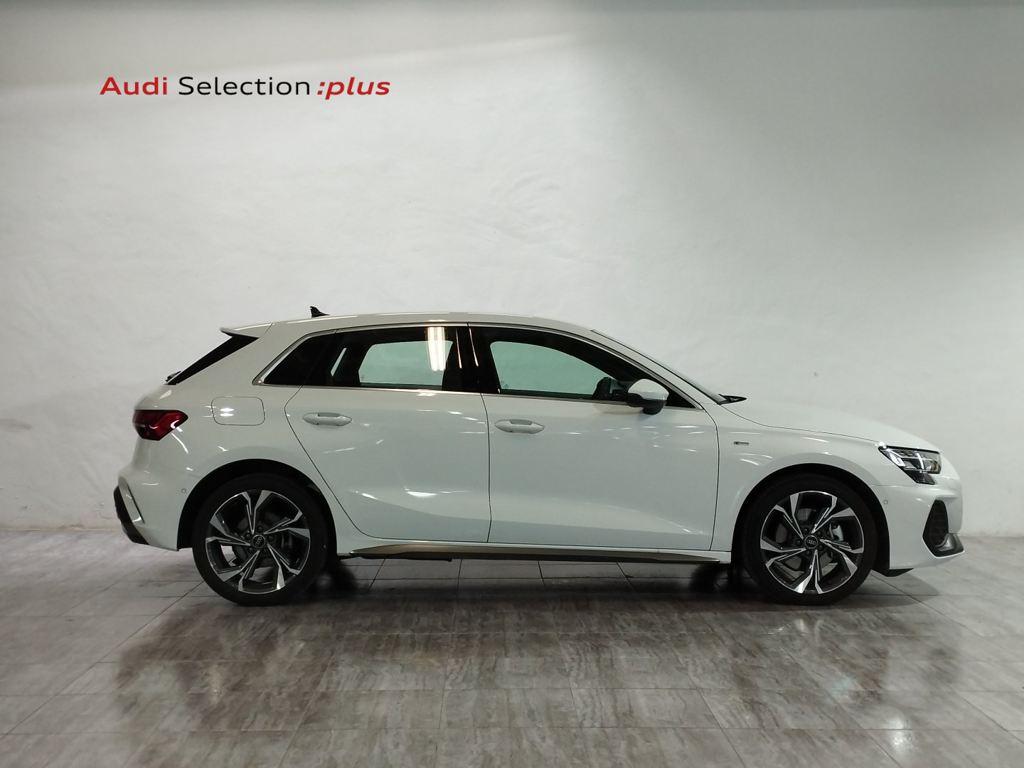 Foto del AUDI A3 Sportback 40 TFSIe S line S tronic