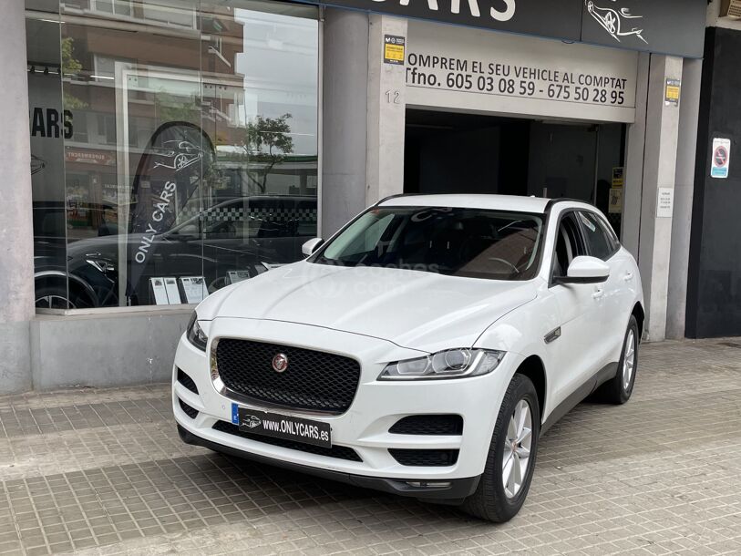 Foto del JAGUAR E-Pace 2.0D I4 R-Dynamic Base AWD 180