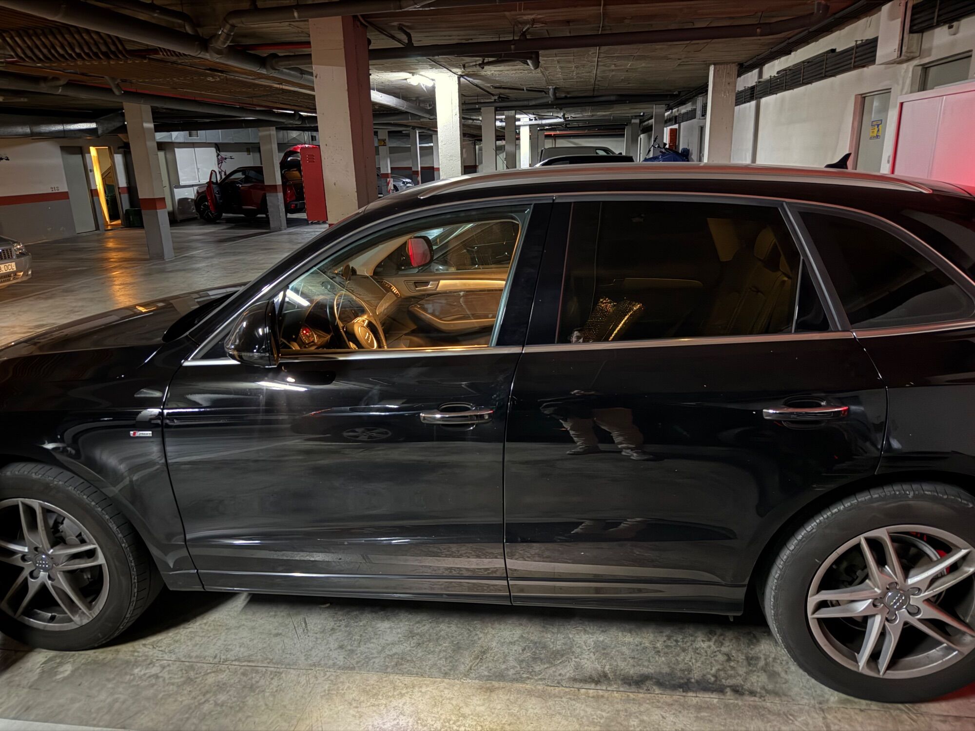 Foto del AUDI Q5 2.0TDI ultra Black line edition 150