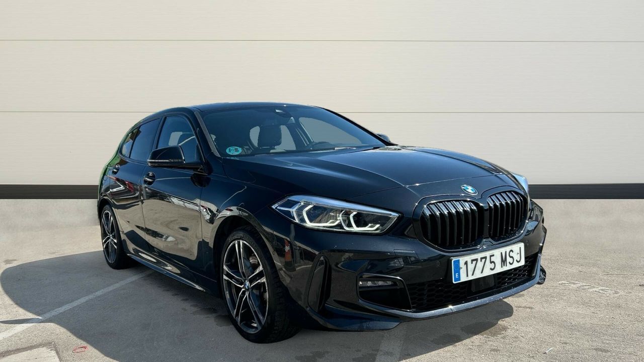 BMW Serie 1 (1.5 118I BUSINESS AUTO 136 5P) en Madrid