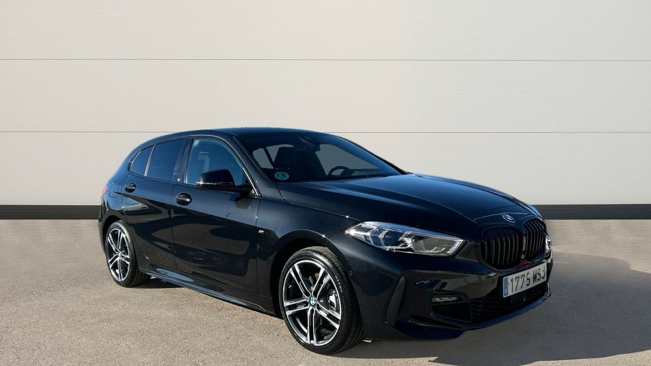 BMW Serie 1 (1.5 118I BUSINESS AUTO 136 5P) en Madrid