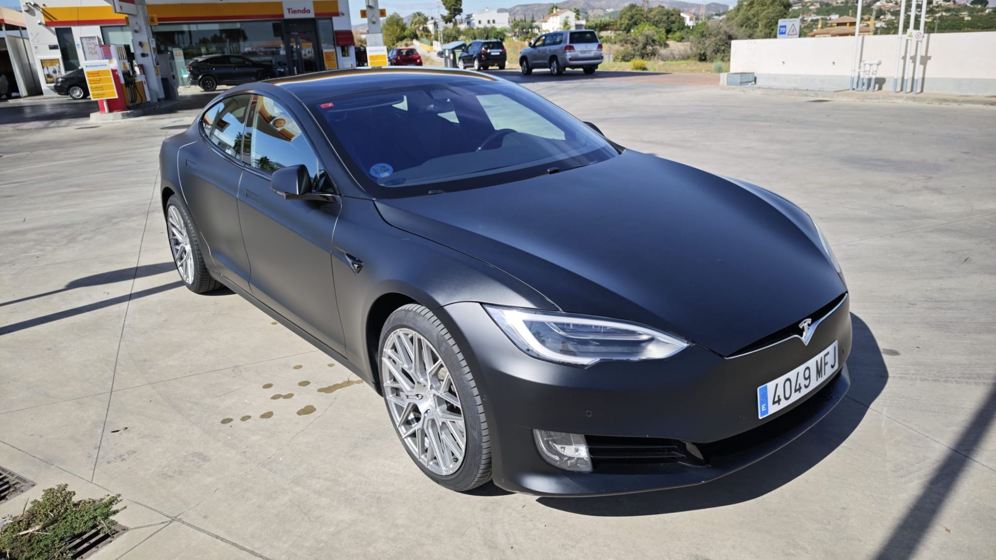 Foto del TESLA Model S 75D