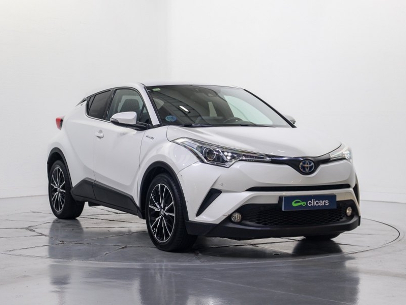 Foto del TOYOTA C-HR 125H Advance