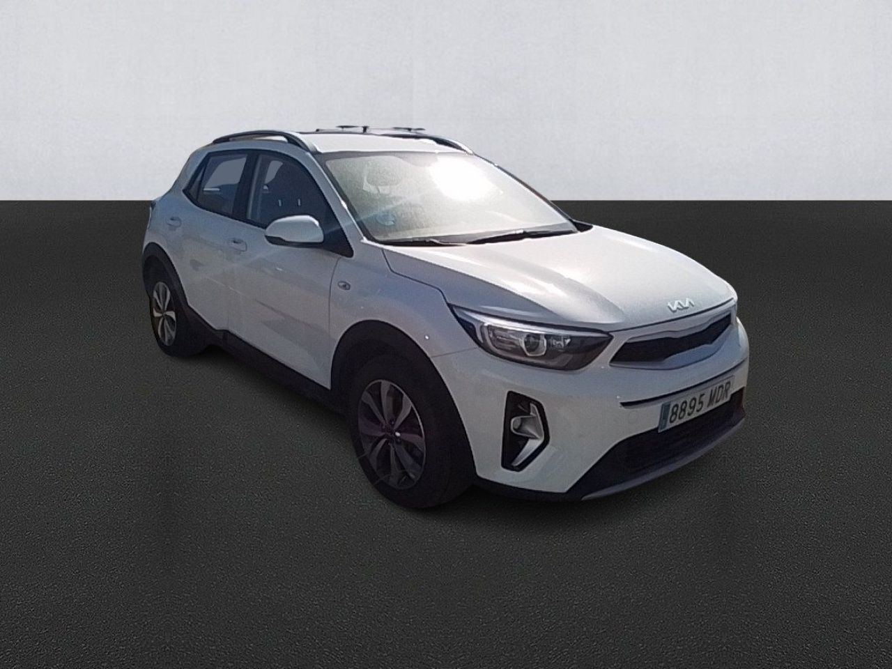 Foto del KIA Stonic 1.0 T-GDi MHEV iMT Concept Plus 100