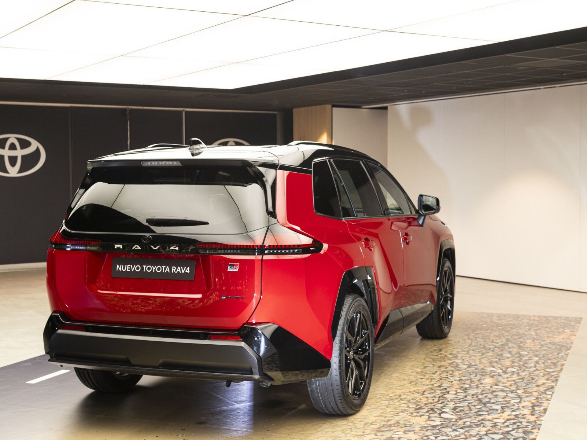 Imagen 3 de TOYOTA RAV-4