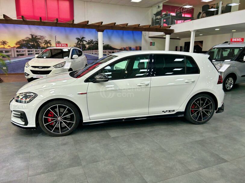 Foto del VOLKSWAGEN Golf 2.0 TSI GTI TCR DSG7 213kW