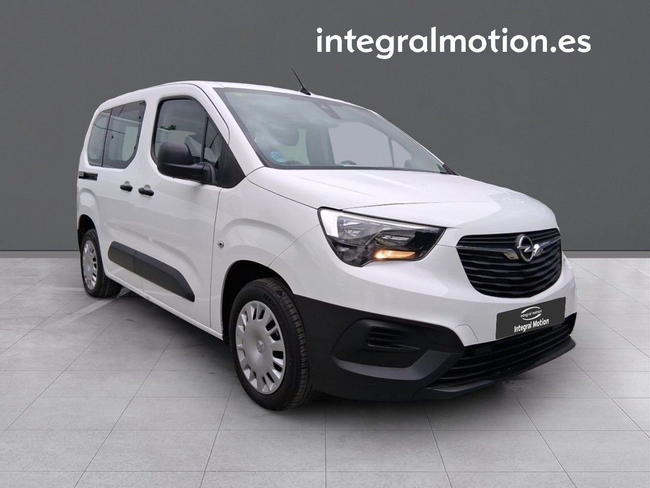 Foto del OPEL Combo Life 1.5TD S-S Selective L 100