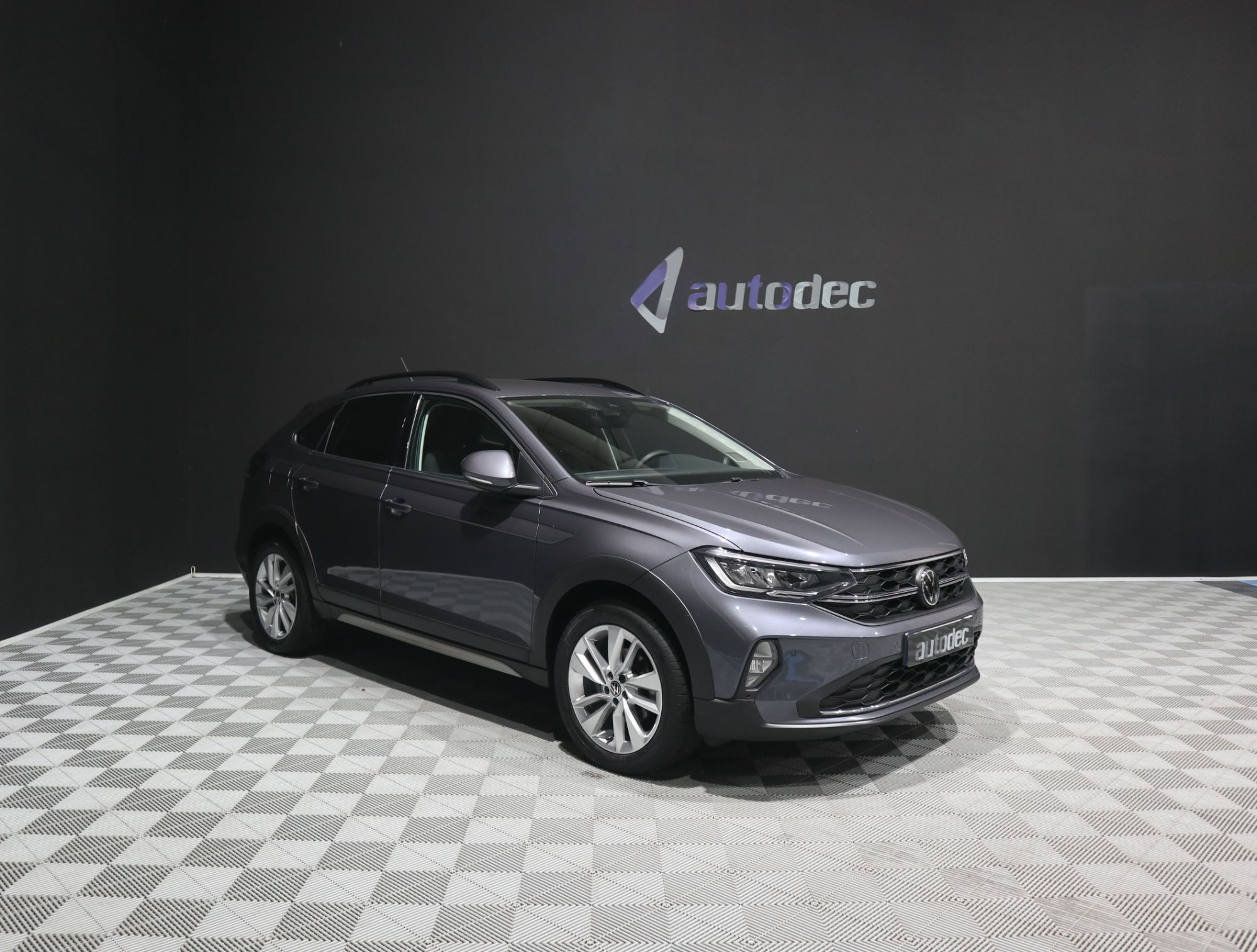 VOLKSWAGEN Taigo (1.0 TSI Life DSG 81kW) en Valencia