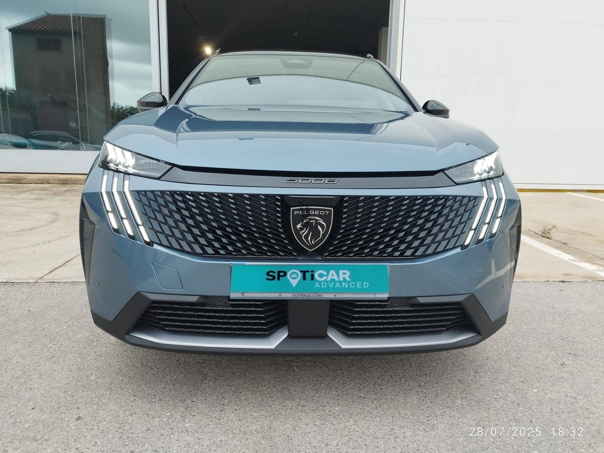 Imagen de PEUGEOT 5008