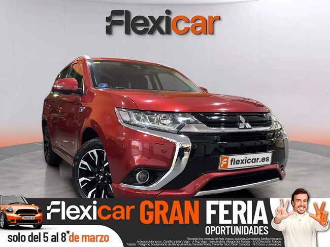 Foto del MITSUBISHI Outlander PHEV Kaiteki 4WD