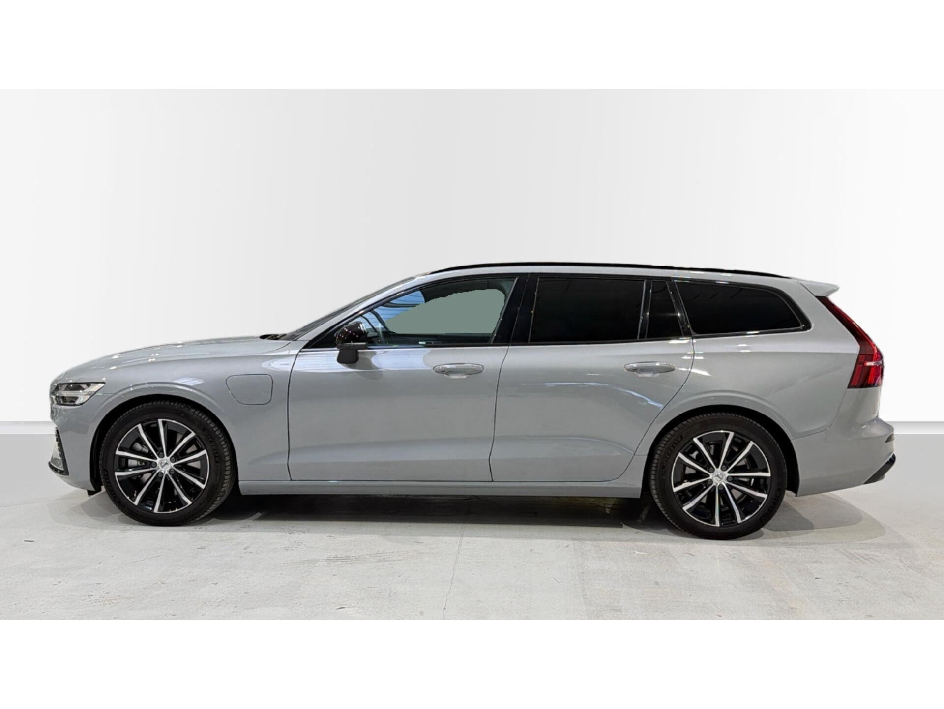 Foto del VOLVO V60 T6 Ultimate Dark AWD