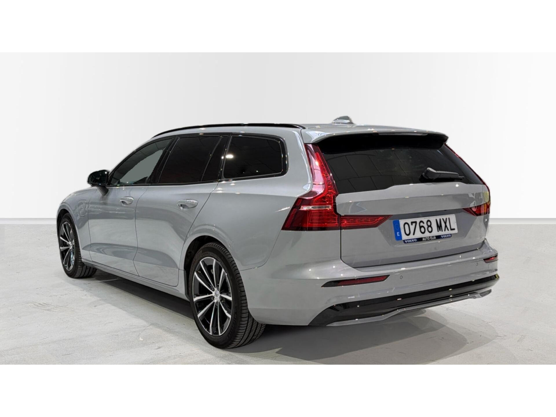 Foto del VOLVO V60 T6 Ultimate Dark AWD