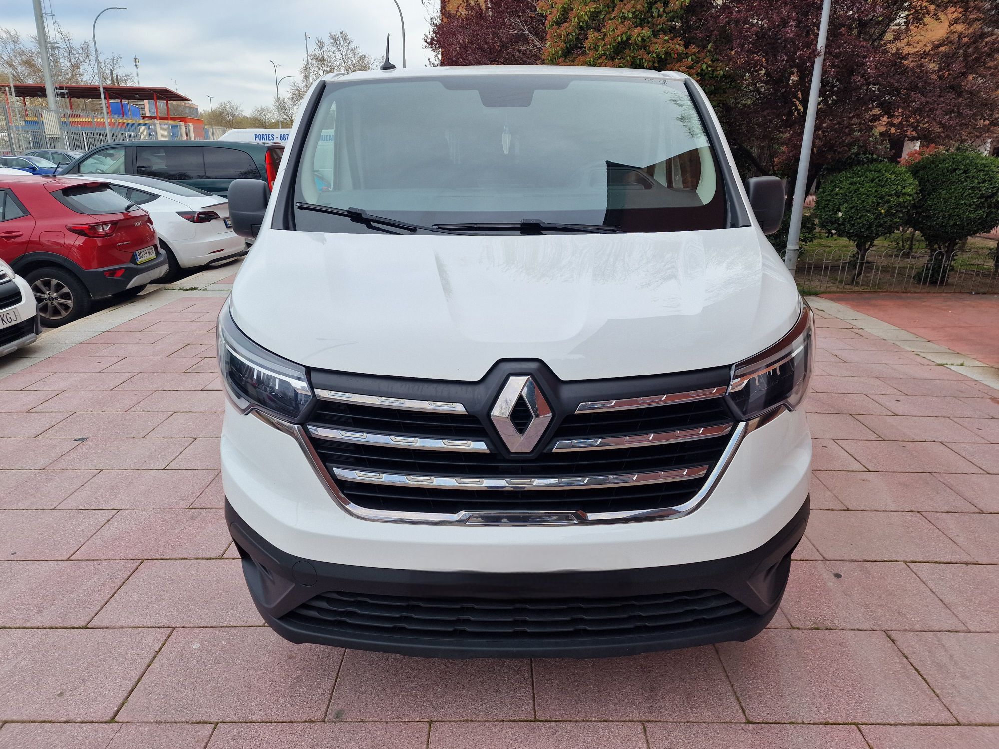 Foto del RENAULT Trafic Passenger 2.0dCi Energy Blue 81kW