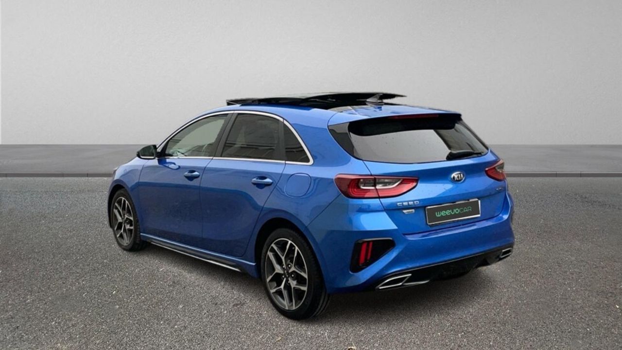 Foto del KIA Ceed 1.6 MHEV iMT GT Line DCT 136