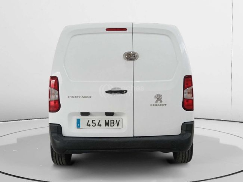 Foto del PEUGEOT Partner 1.5BlueHDI S&S Pro Standard 600kg 100