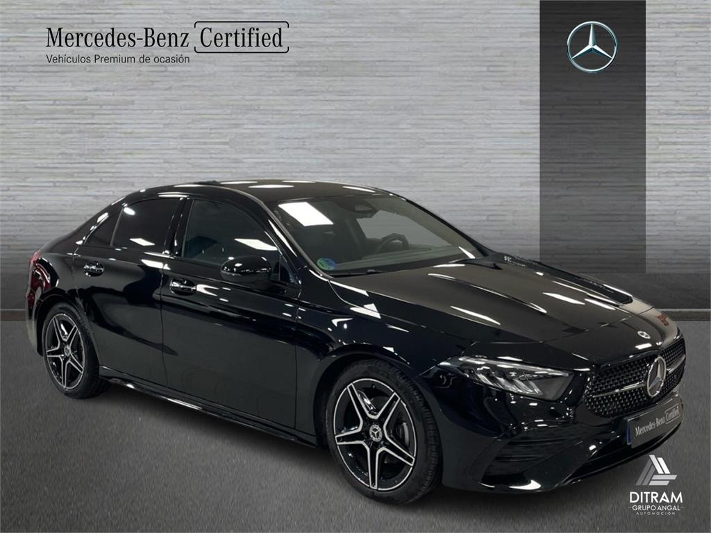 Foto del MERCEDES Clase A A 180 Sedán 7G-DCT